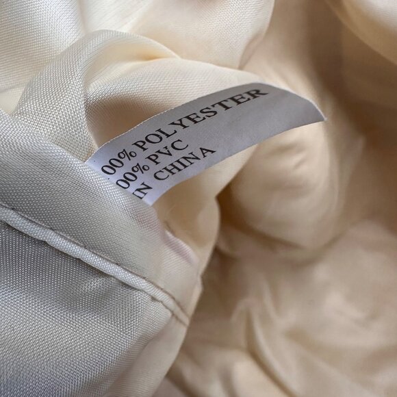 Sunset Colored Weekend Tote Lightweight Travel Bag - Picture 12 of 12